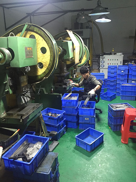 FEITA五金車(chē)間